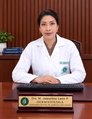 Dra. M. Jaqueline León P.